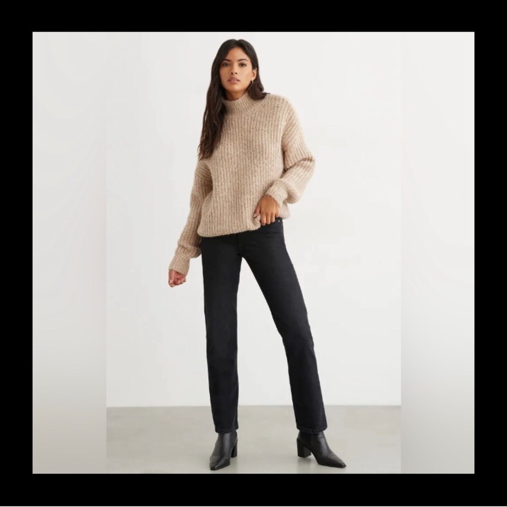 NWT Dynamite Pull Oversized Knit Sweater